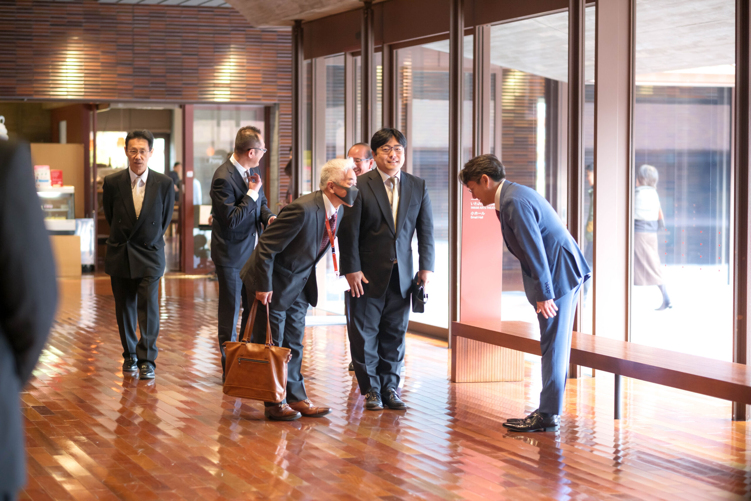 alt=“高橋建設 創業50周年記念式典の様子”